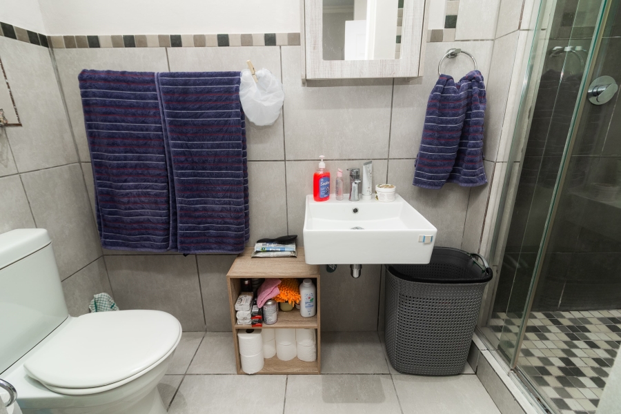 3 Bedroom Property for Sale in Protea Heights Western Cape